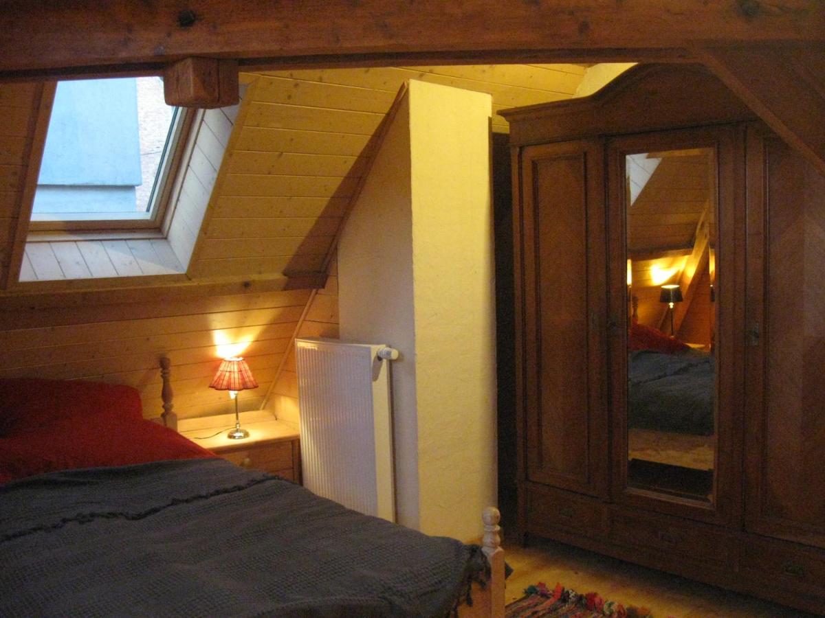 Familiensuite, Zwei Zimmer, Mitbenutzung Von Kuche Und Bad Rott Luaran gambar