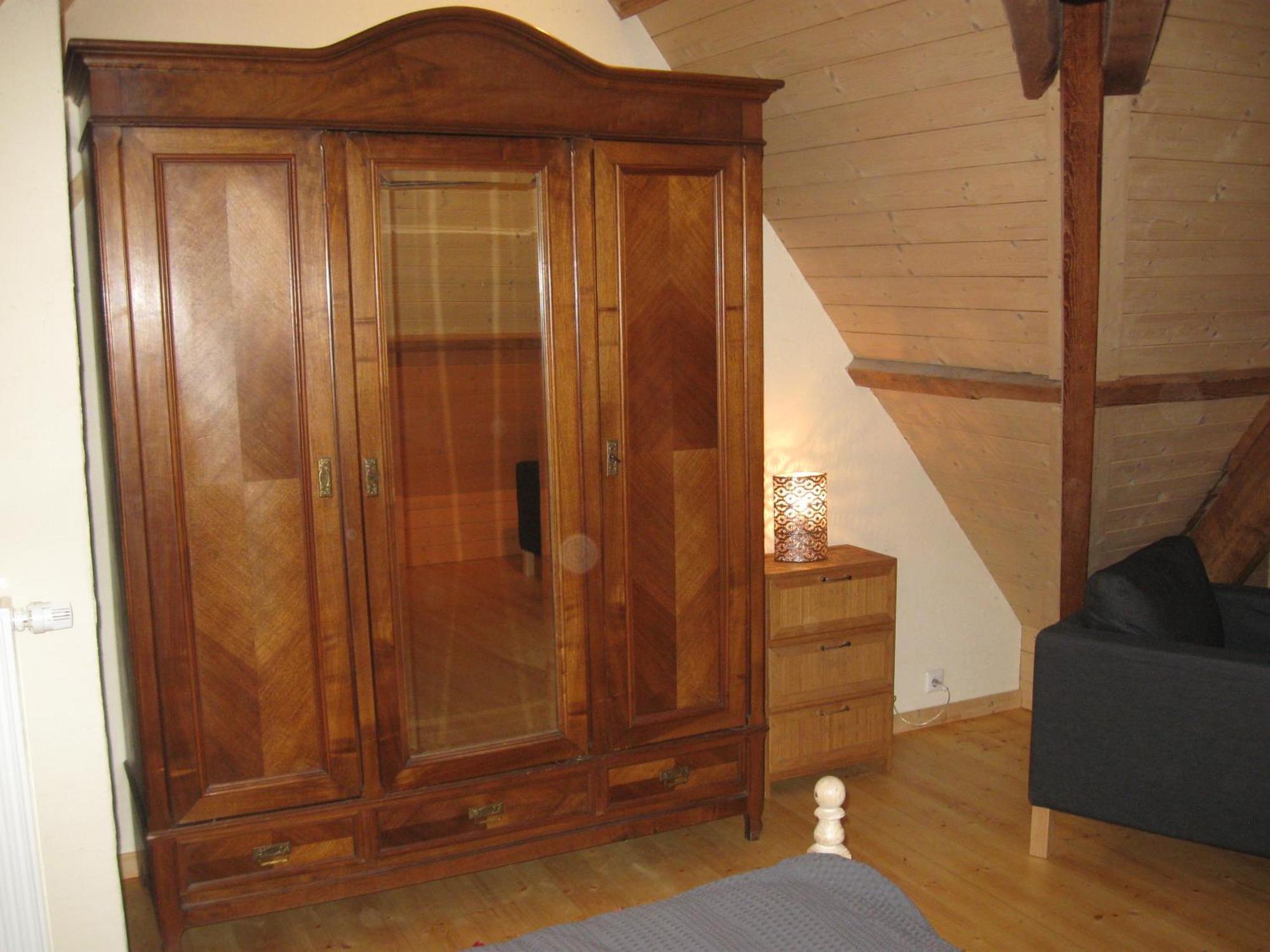 Familiensuite, Zwei Zimmer, Mitbenutzung Von Kuche Und Bad Rott Luaran gambar
