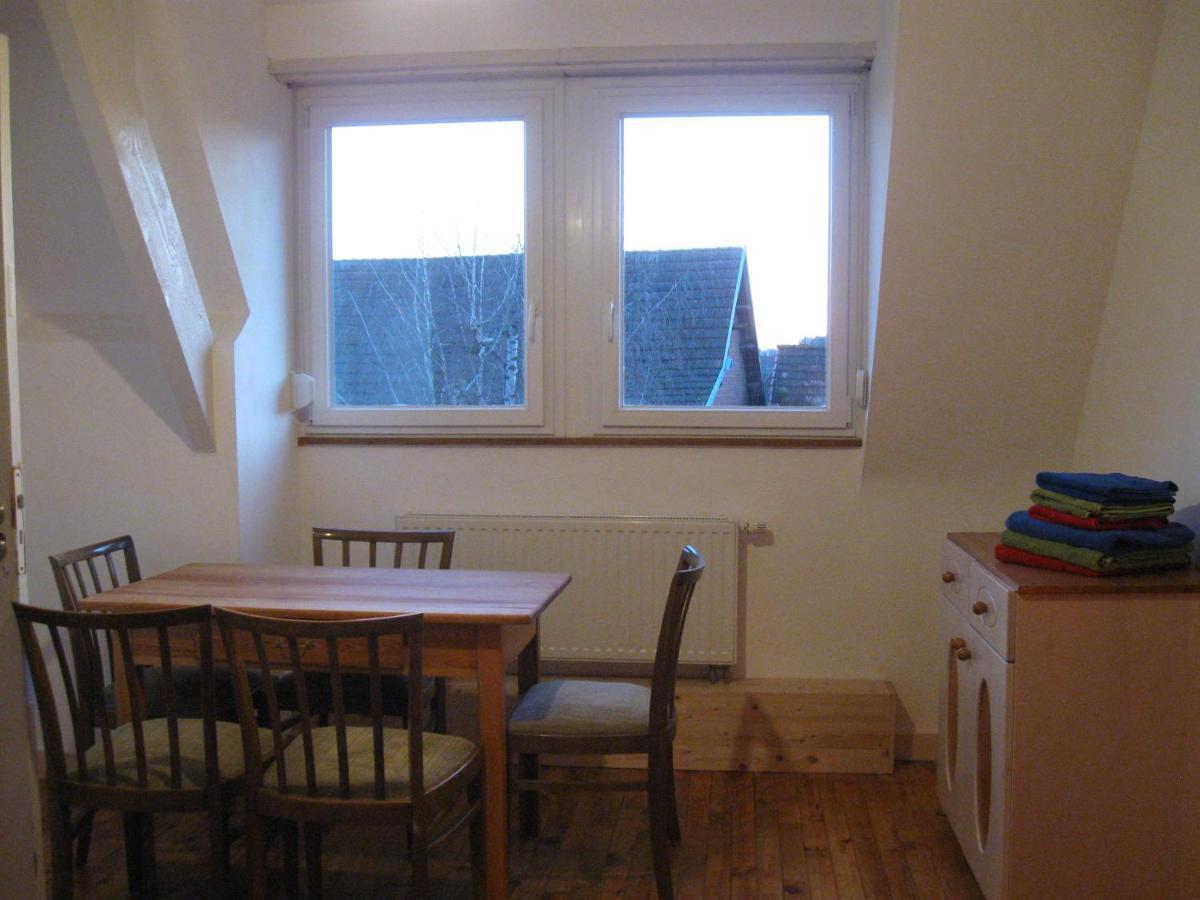 Familiensuite, Zwei Zimmer, Mitbenutzung Von Kuche Und Bad Rott Luaran gambar